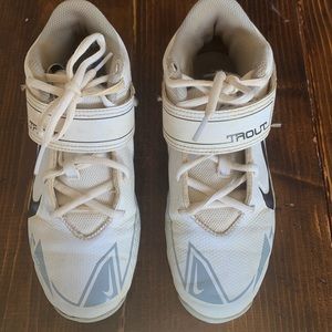Boys Youth Nike baseball cleat